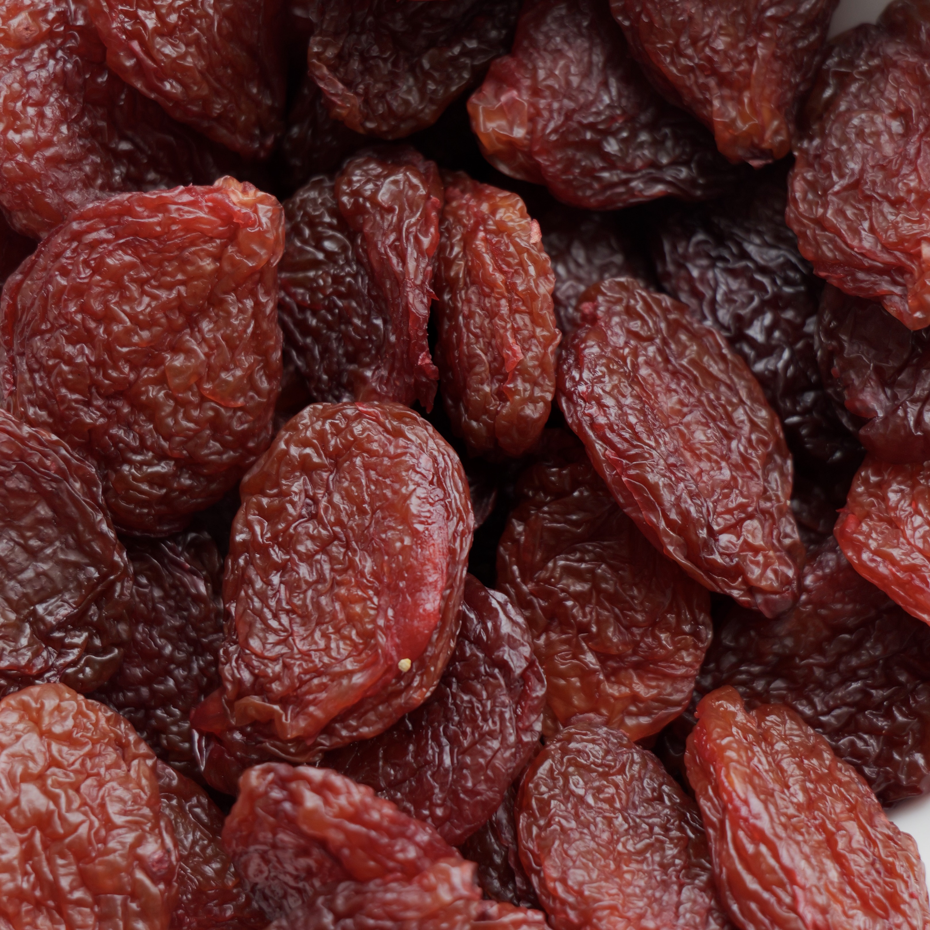 Красная слива сушеная